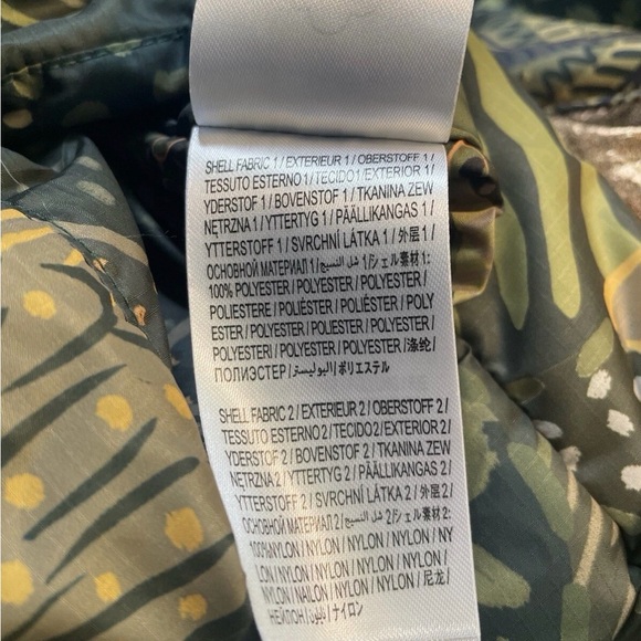 FARM Rio Green Cool Leopard Hooded Metallic Quilted Reversible Puffer Jacket XS - Picture 9 of 12